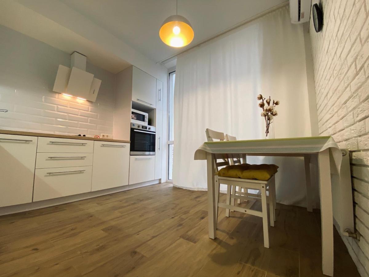 Scandinavian Apartment На Марсельской كريزهانيفكا المظهر الخارجي الصورة